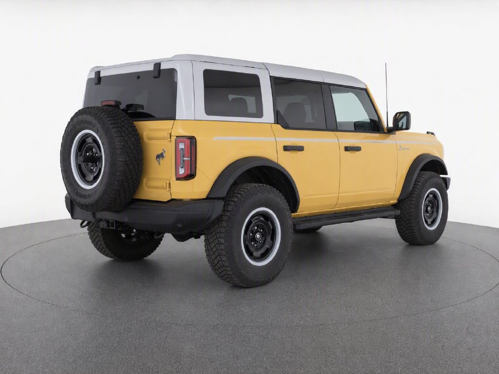 Used 2024 Ford Bronco Heritage Edition AWD/4WD image 5