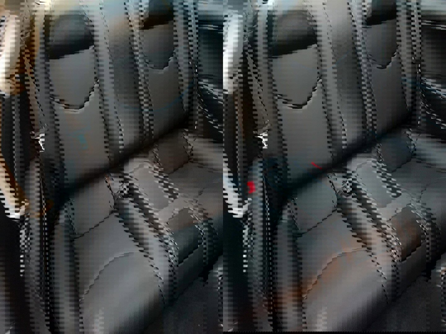 Used 2013 INFINITI G37 x Coupe w/ Premium Pkg image 22