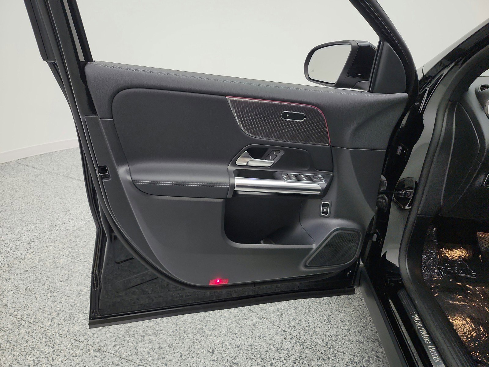 Certified 2022 Mercedes-Benz GLA 250 4MATIC image 14