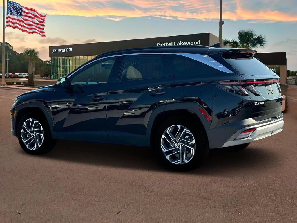 New 2025 Hyundai Tucson Limited image 4