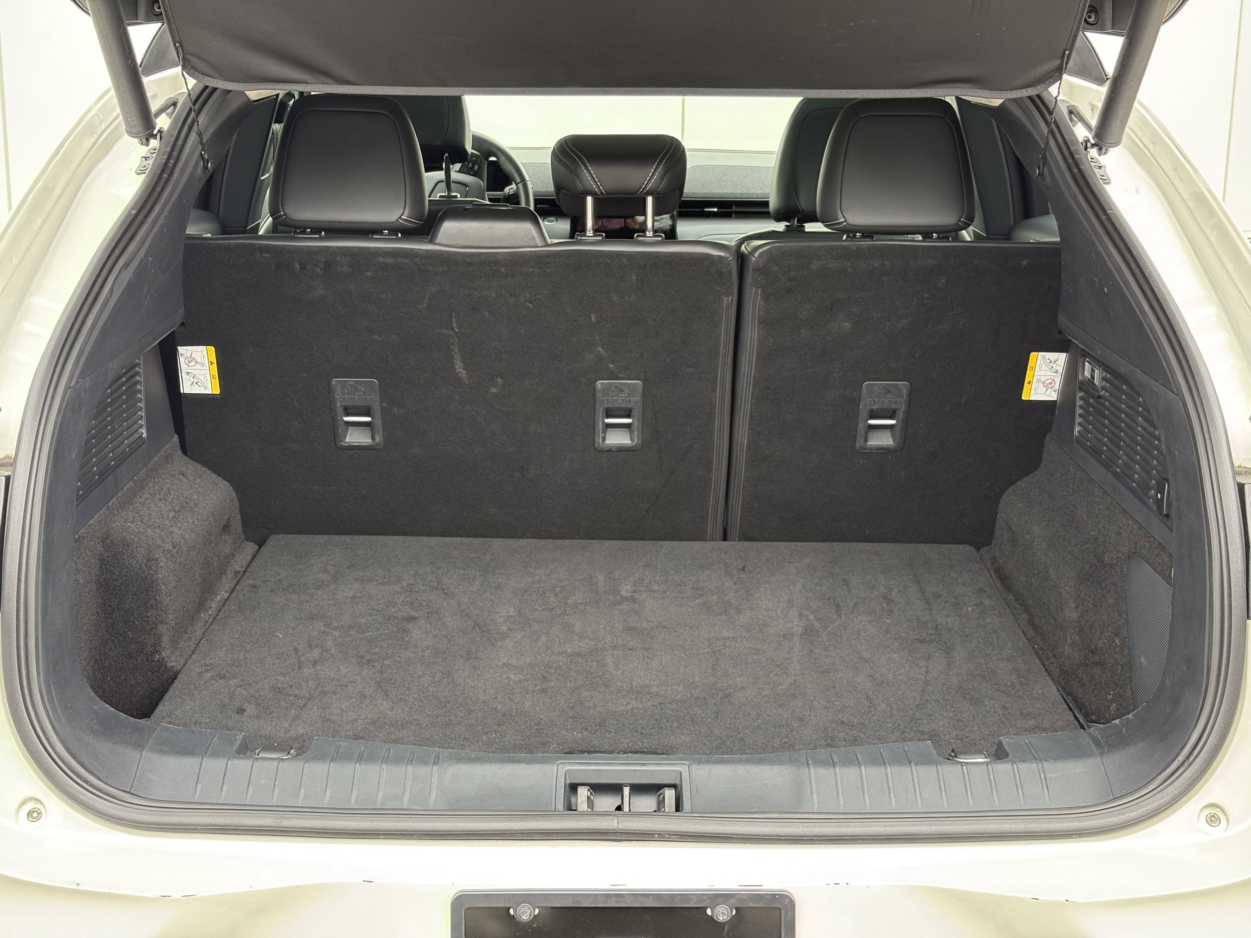 Used 2022 Ford Mustang Mach-E Premium image 9