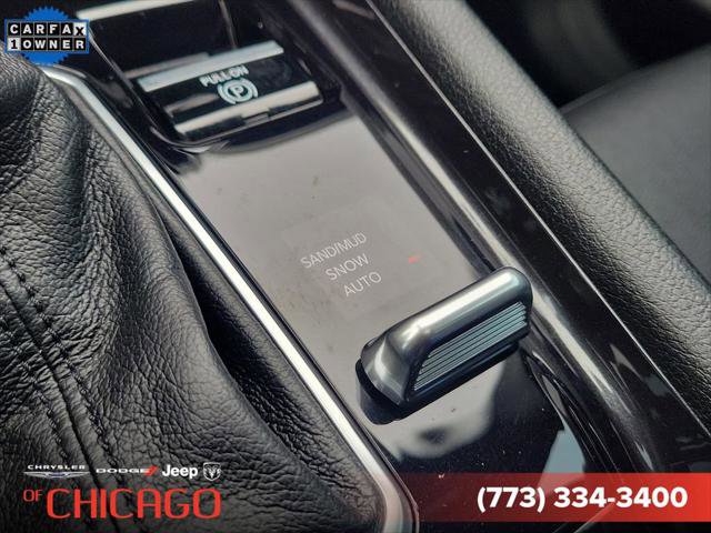 Certified 2024 Jeep Compass Latitude w/ Sun and Sound Group AWD/4WD image 35
