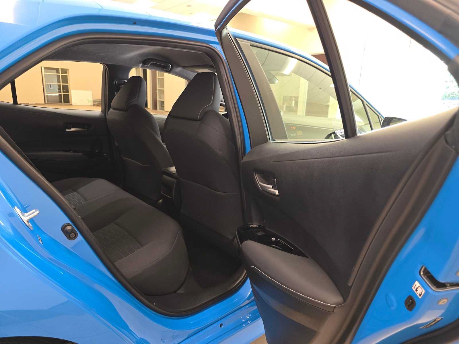 Used 2019 Toyota Corolla SE FWD image 25