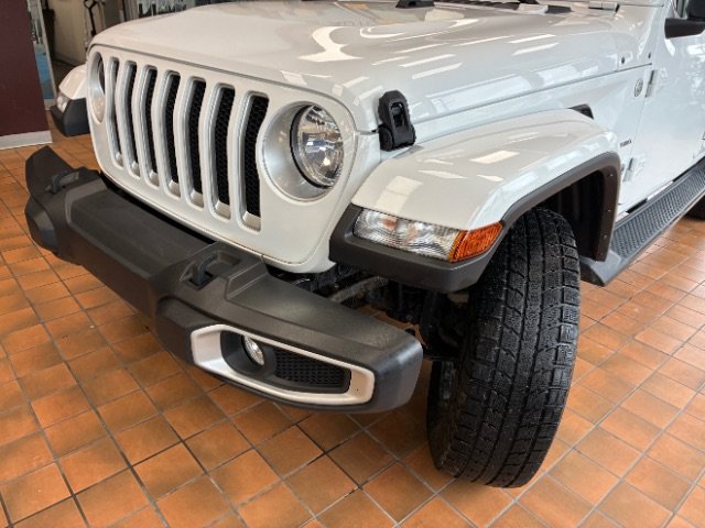Used 2022 Jeep Wrangler Unlimited Sahara w/ Cold Weather Group AWD/4WD image 7