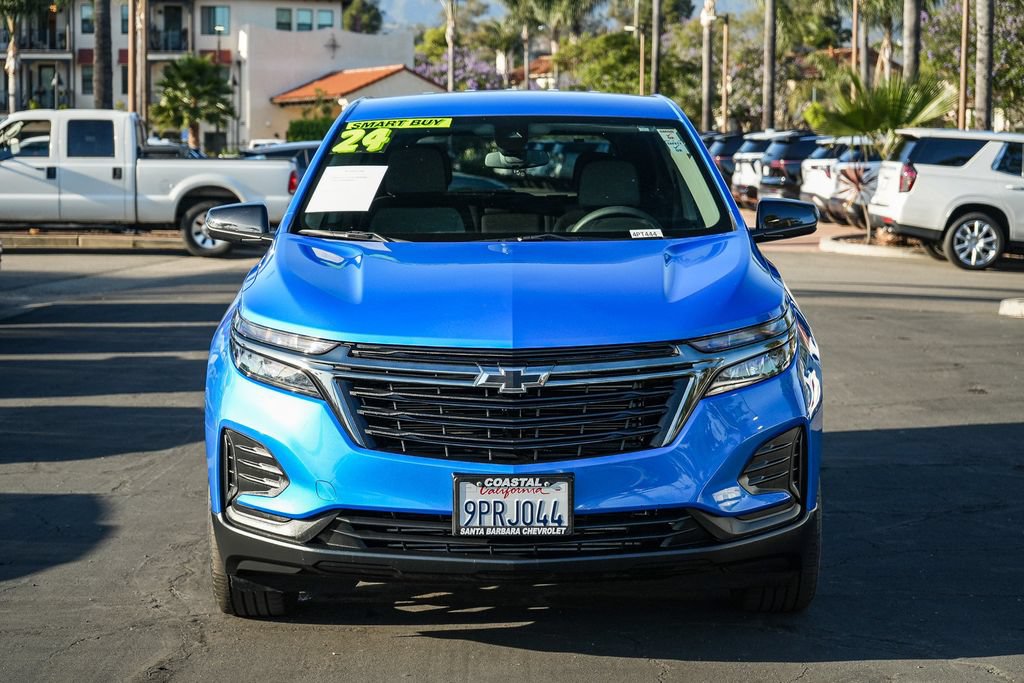 Used 2024 Chevrolet Equinox LS w/ LS Convenience Package FWD image 2