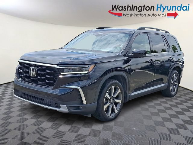 Certified 2025 Honda Pilot Elite image 3