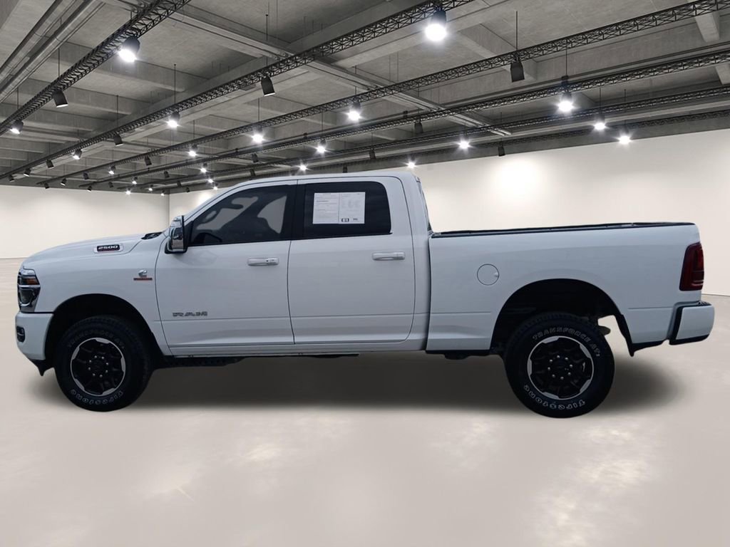 Used 2025 RAM 2500 Laramie AWD/4WD image 13