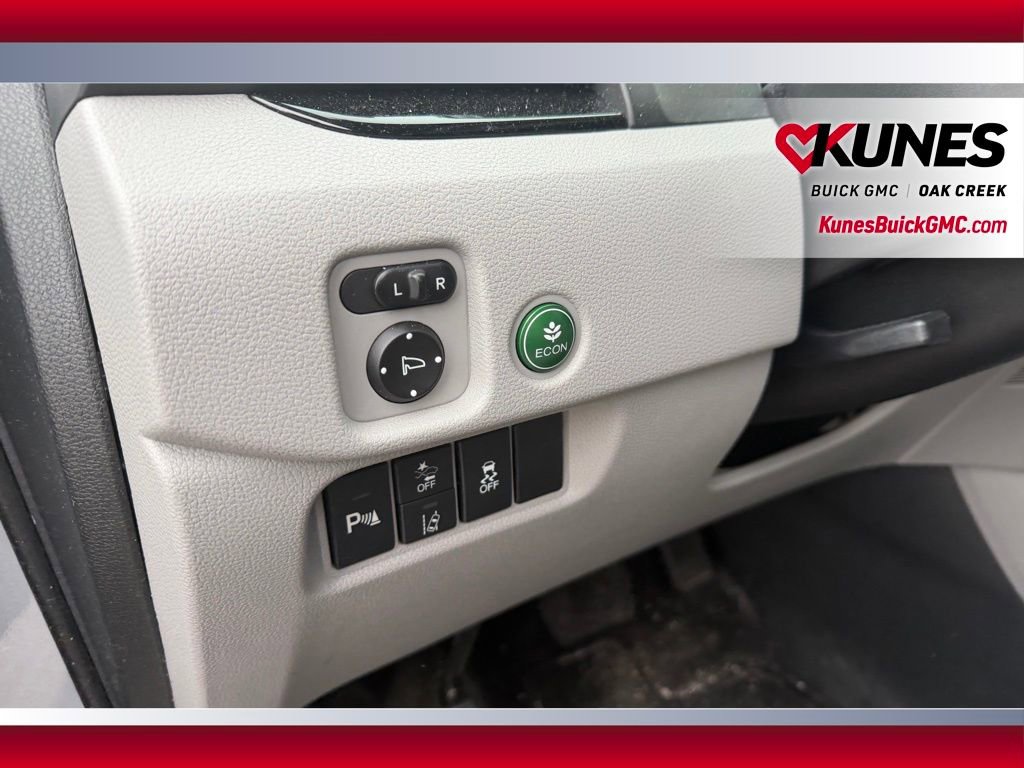 Used 2019 Honda Pilot Touring image 13