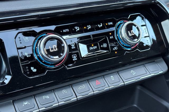 New 2026 GMC Sierra 1500 AT4 w/ AT4 Premium Package image 24