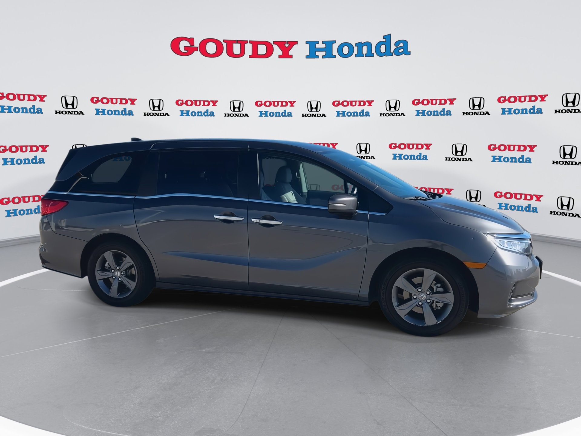 Certified 2024 Honda Odyssey EX image 2