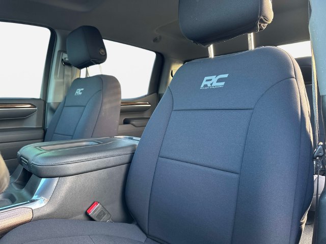 Used 2022 Chevrolet Silverado 1500 LT Trail Boss w/ Convenience Package II AWD/4WD image 18
