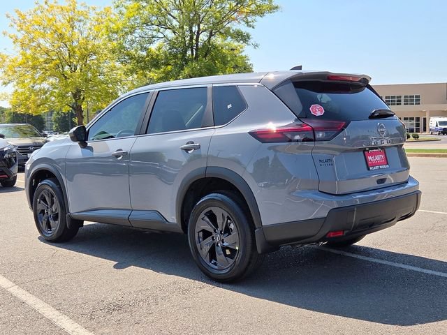 New 2026 Nissan Rogue SV FWD image 3