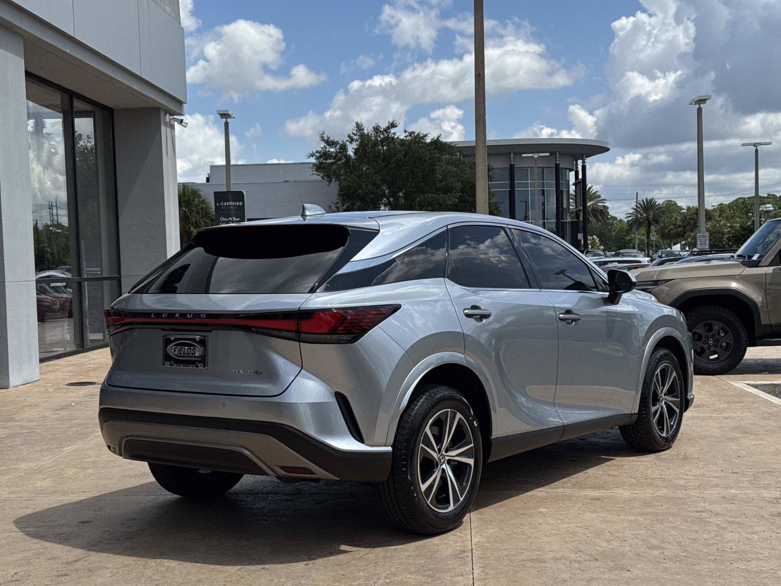 Used 2023 Lexus RX 350 FWD w/ Accessory Package (Z1) image 3