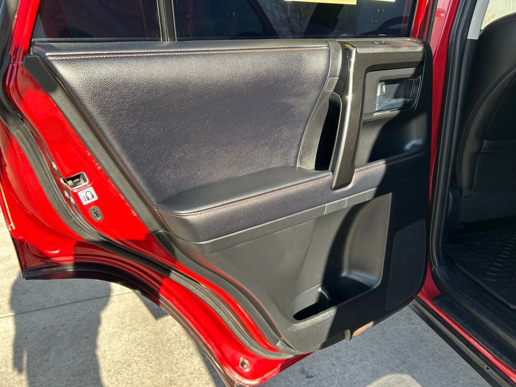 Used 2019 Toyota 4Runner TRD Off-Road Premium image 15