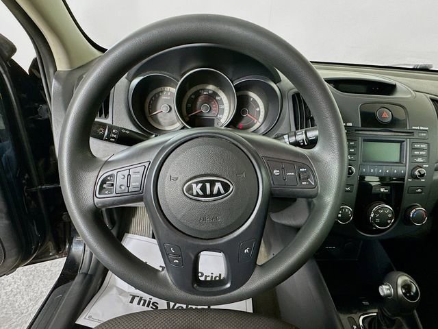 Used 2012 Kia Forte EX image 12
