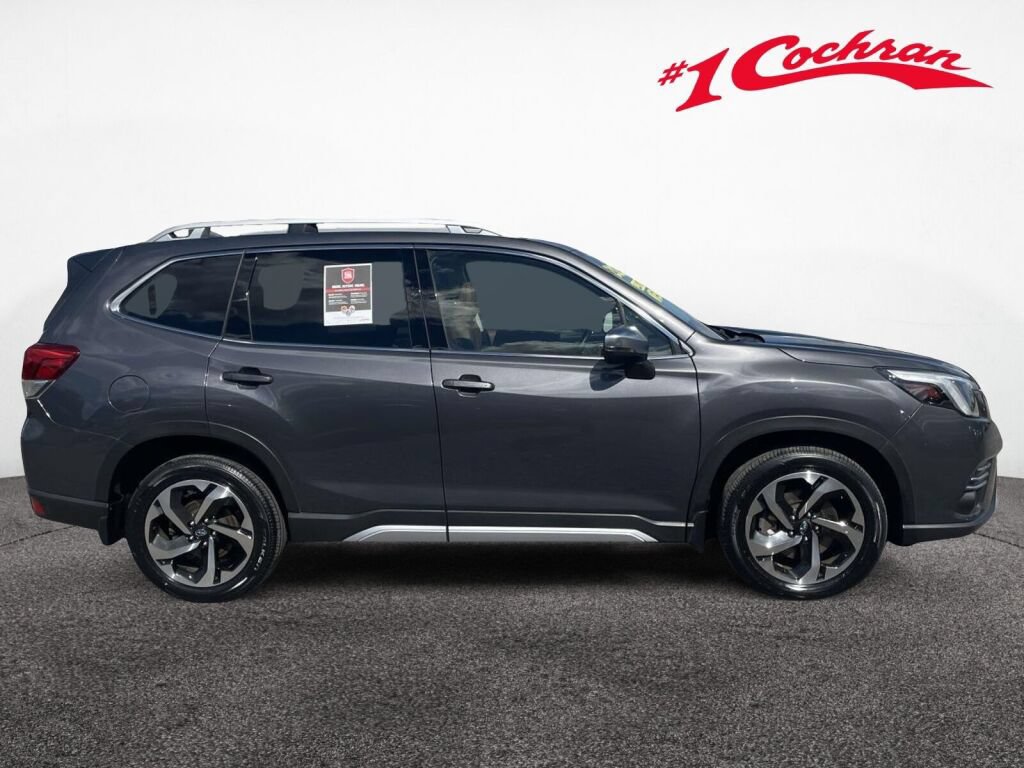 Used 2023 Subaru Forester Touring AWD/4WD image 6