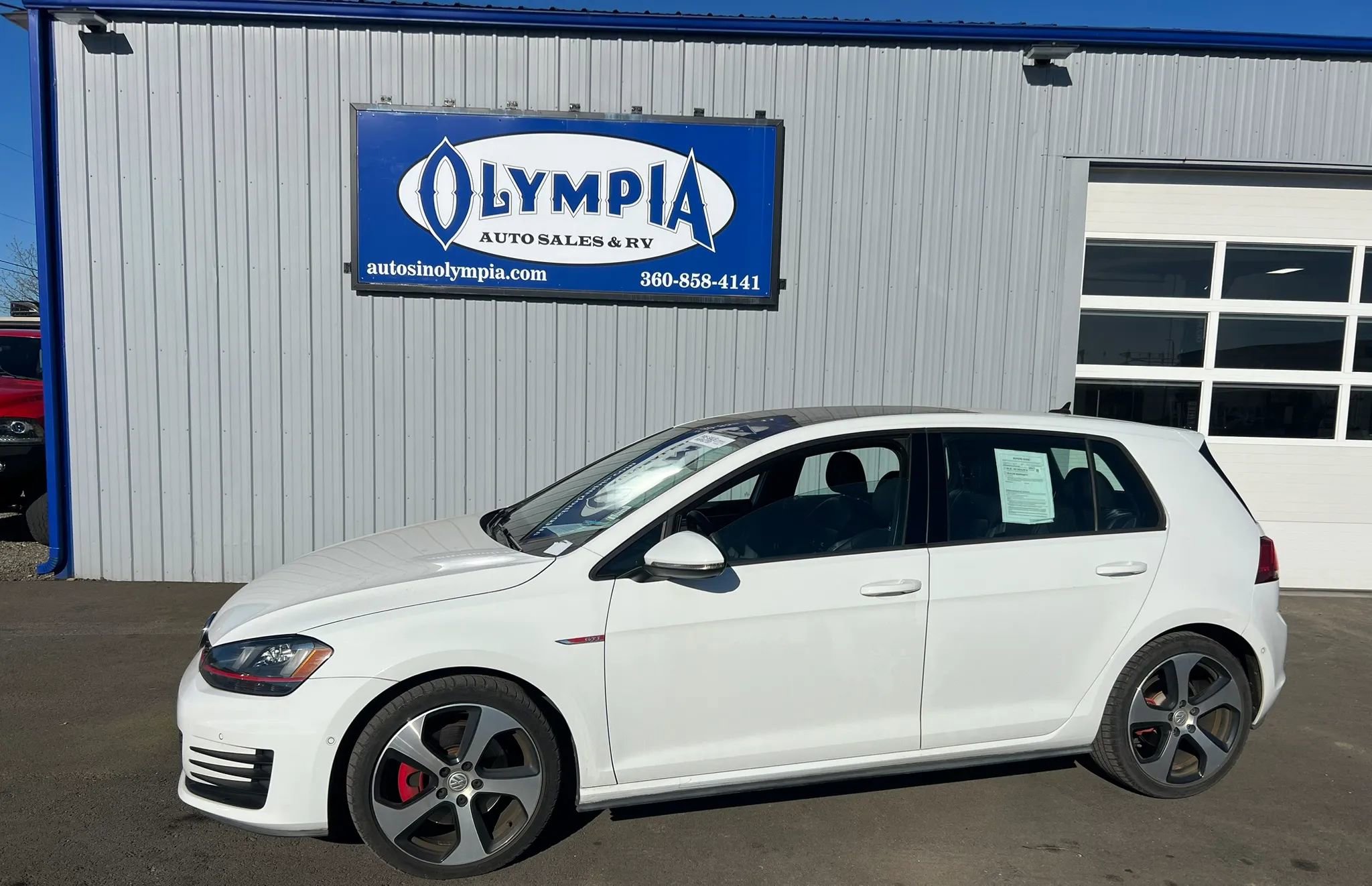 Used 2016 Volkswagen GTI S FWD image 1