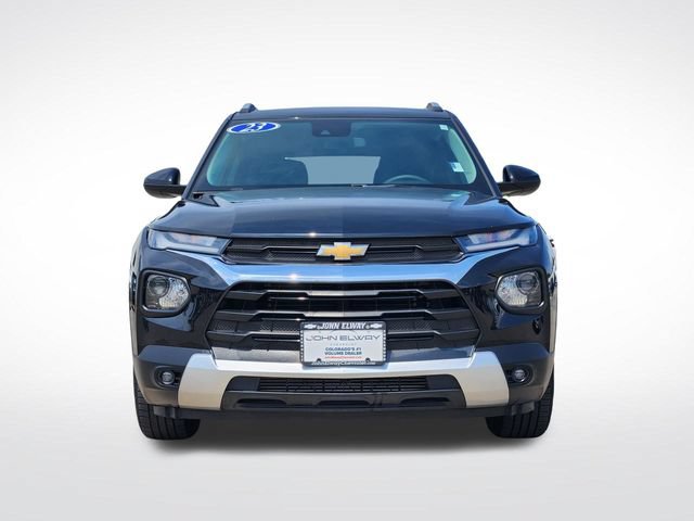 Used 2023 Chevrolet TrailBlazer LT FWD image 2