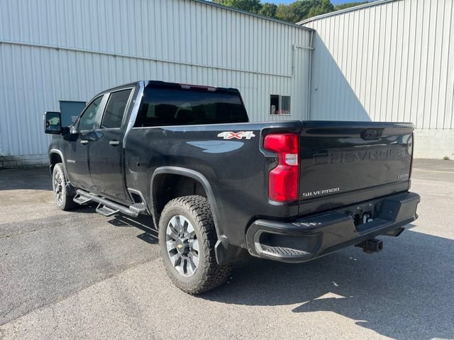 Used 2021 Chevrolet Silverado 2500 Custom w/ Custom Value Package AWD/4WD image 8