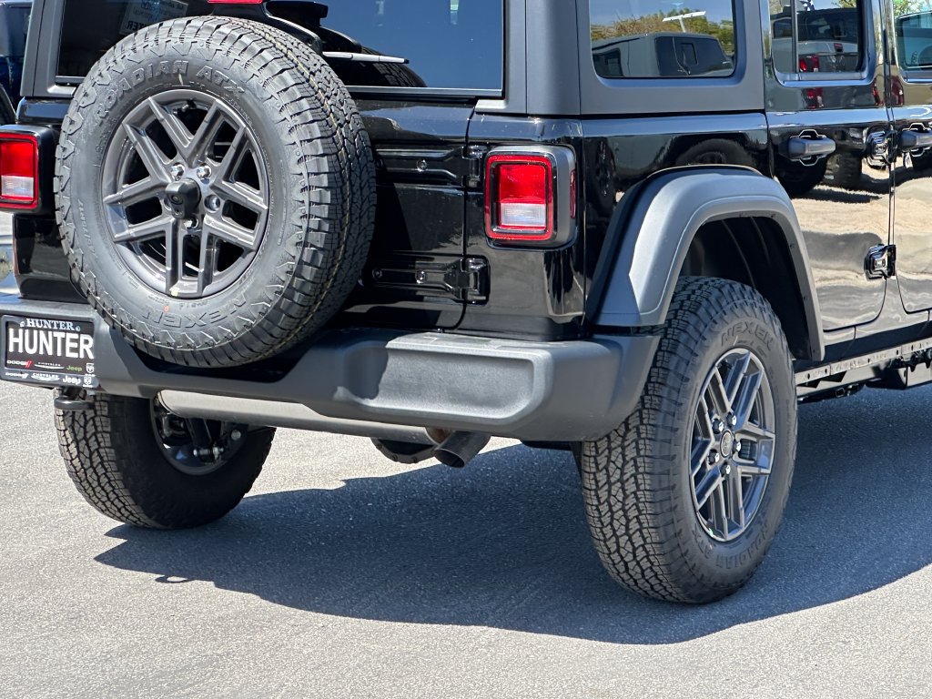 New 2026 Jeep Wrangler Unlimited Sport AWD/4WD image 8