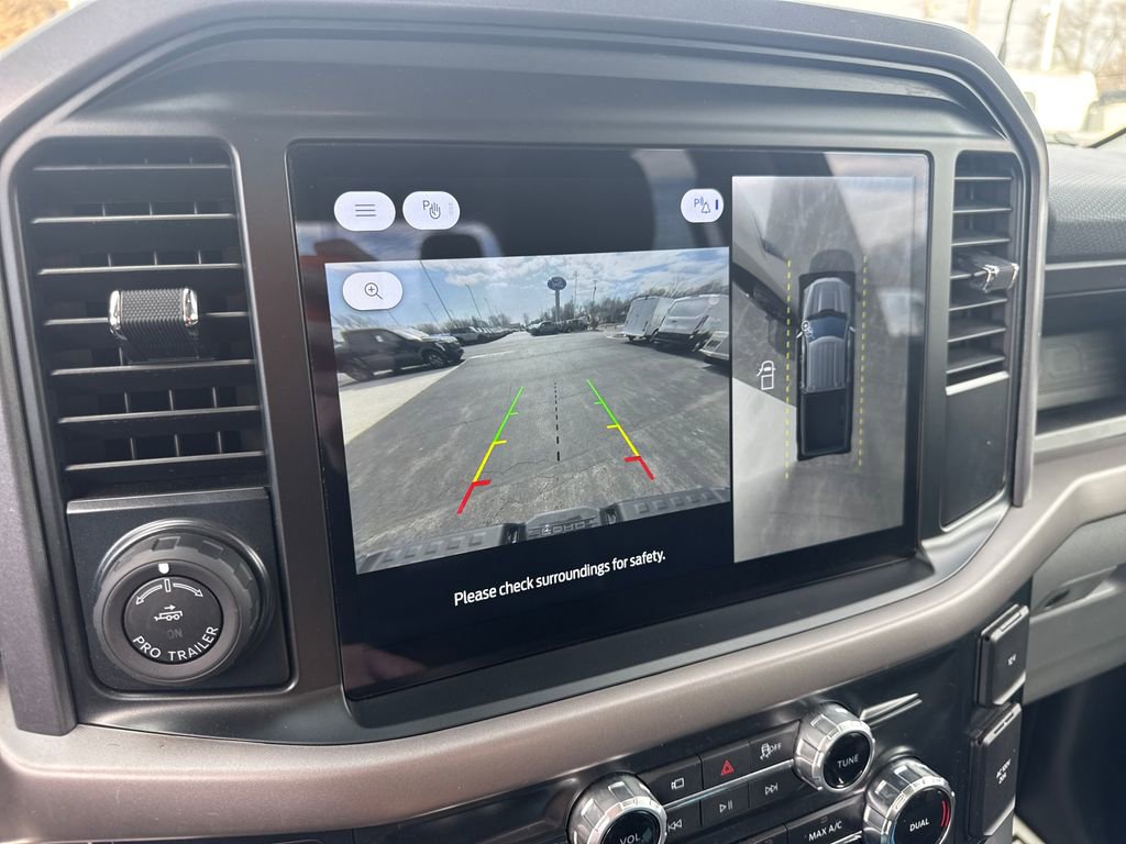 Used 2025 Ford F150 Lightning XLT AWD/4WD image 25