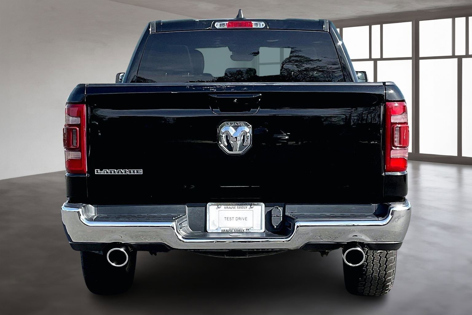 Used 2024 RAM 1500 Laramie image 5