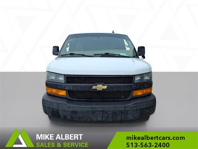 Used 2019 Chevrolet Express 2500 w/ Driver Convenience Package image 2