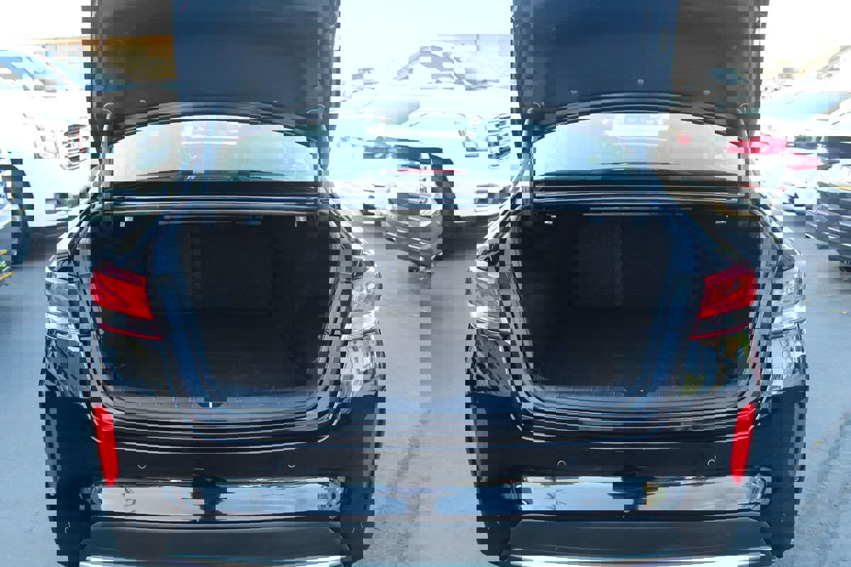 Used 2019 Kia Optima EX image 19