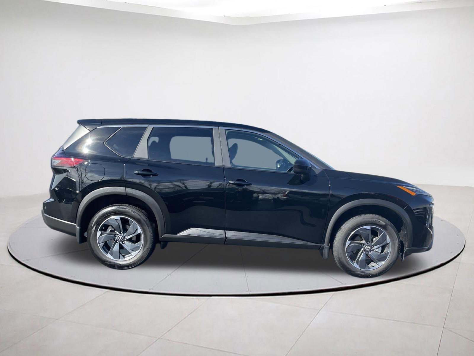 Used 2026 Nissan Rogue SV image 6