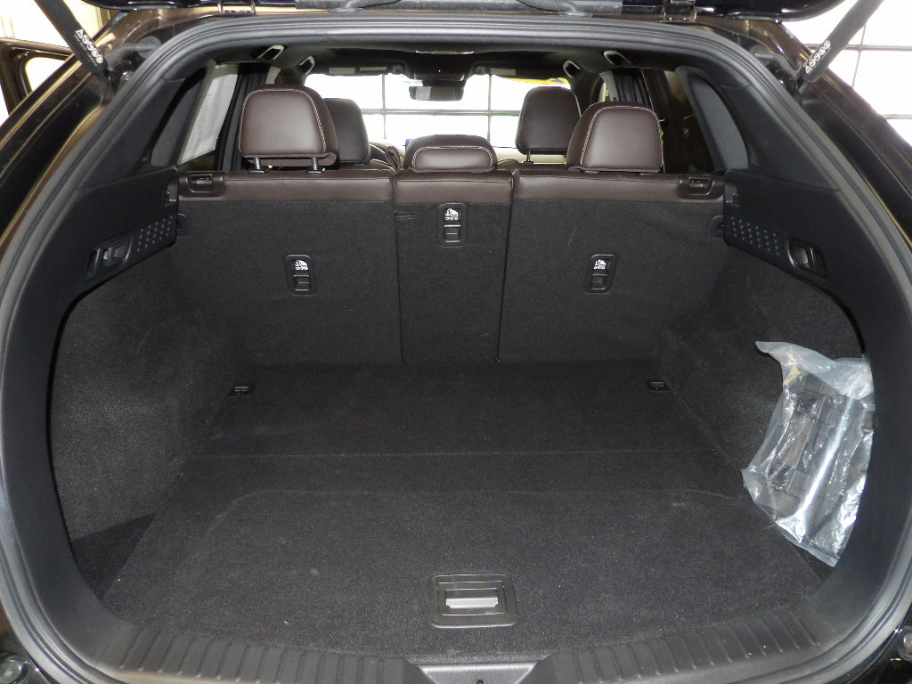 Certified 2025 MAZDA CX-5 Signature image 19