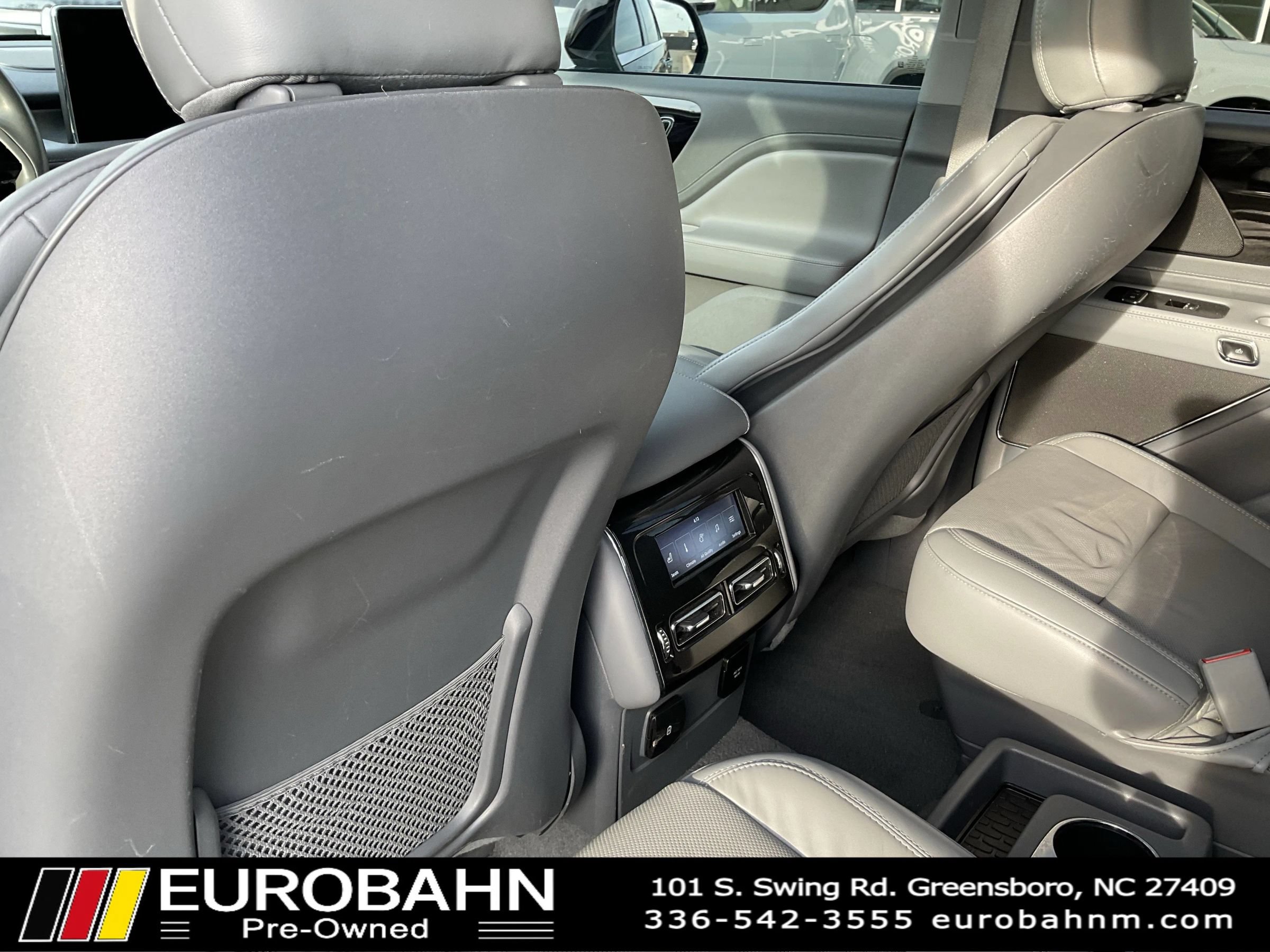 Used 2021 Lincoln Aviator Reserve w/ Elements Package Plus RWD image 12