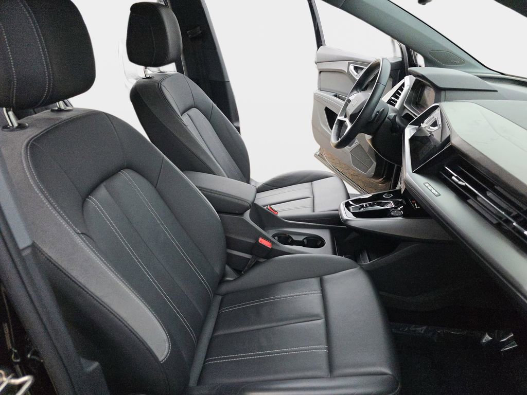 Used 2023 Audi Q4 e-tron Premium Plus w/ Premium Plus RWD image 12