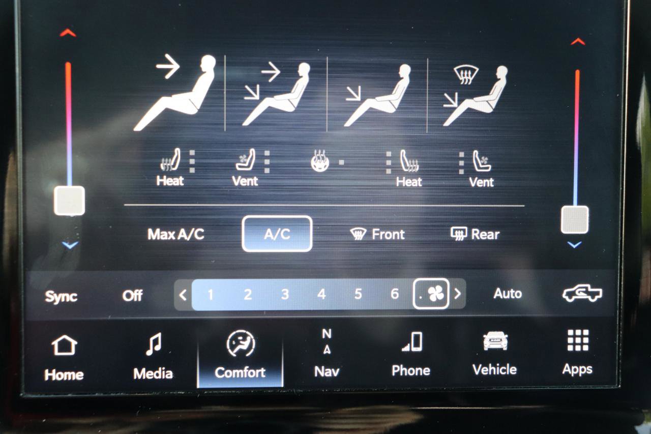 Used 2024 RAM 1500 Laramie RWD image 36