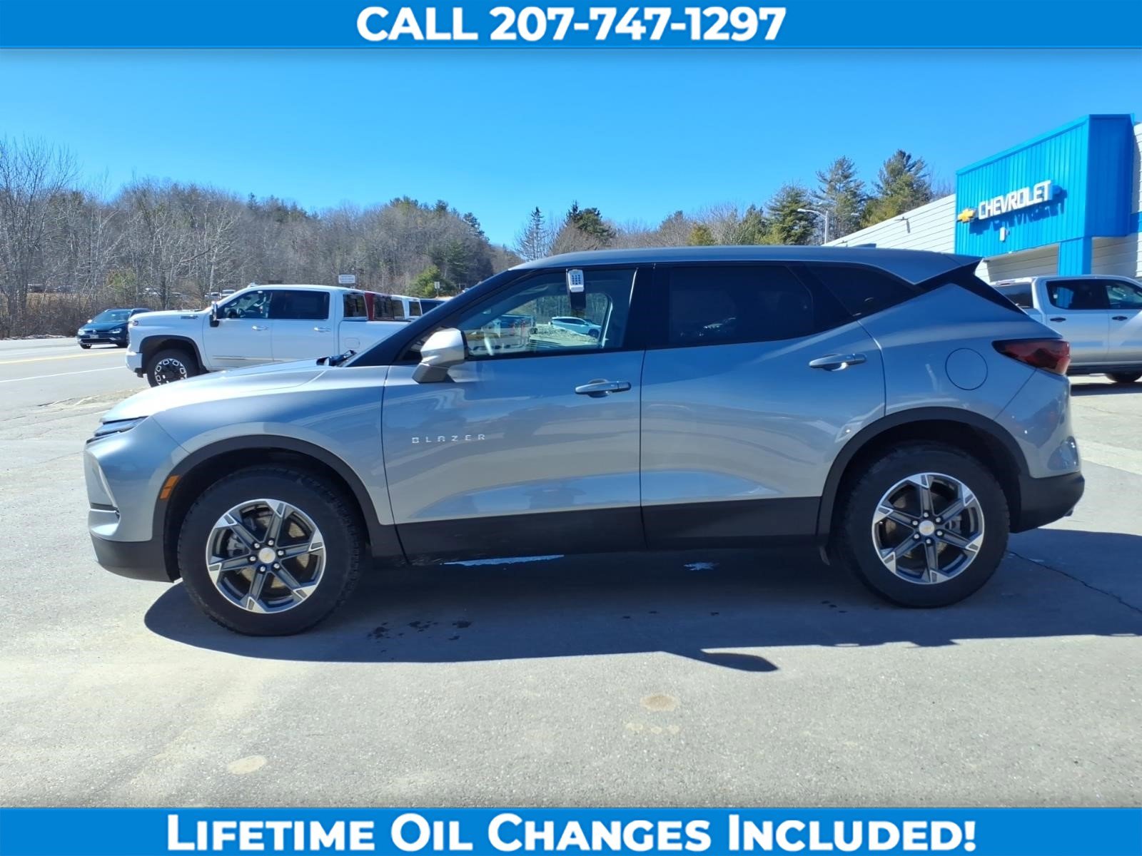 Used 2025 Chevrolet Blazer LT AWD/4WD image 8