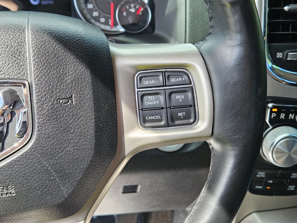 Used 2017 RAM 1500 Laramie w/ Convenience Group AWD/4WD image 28