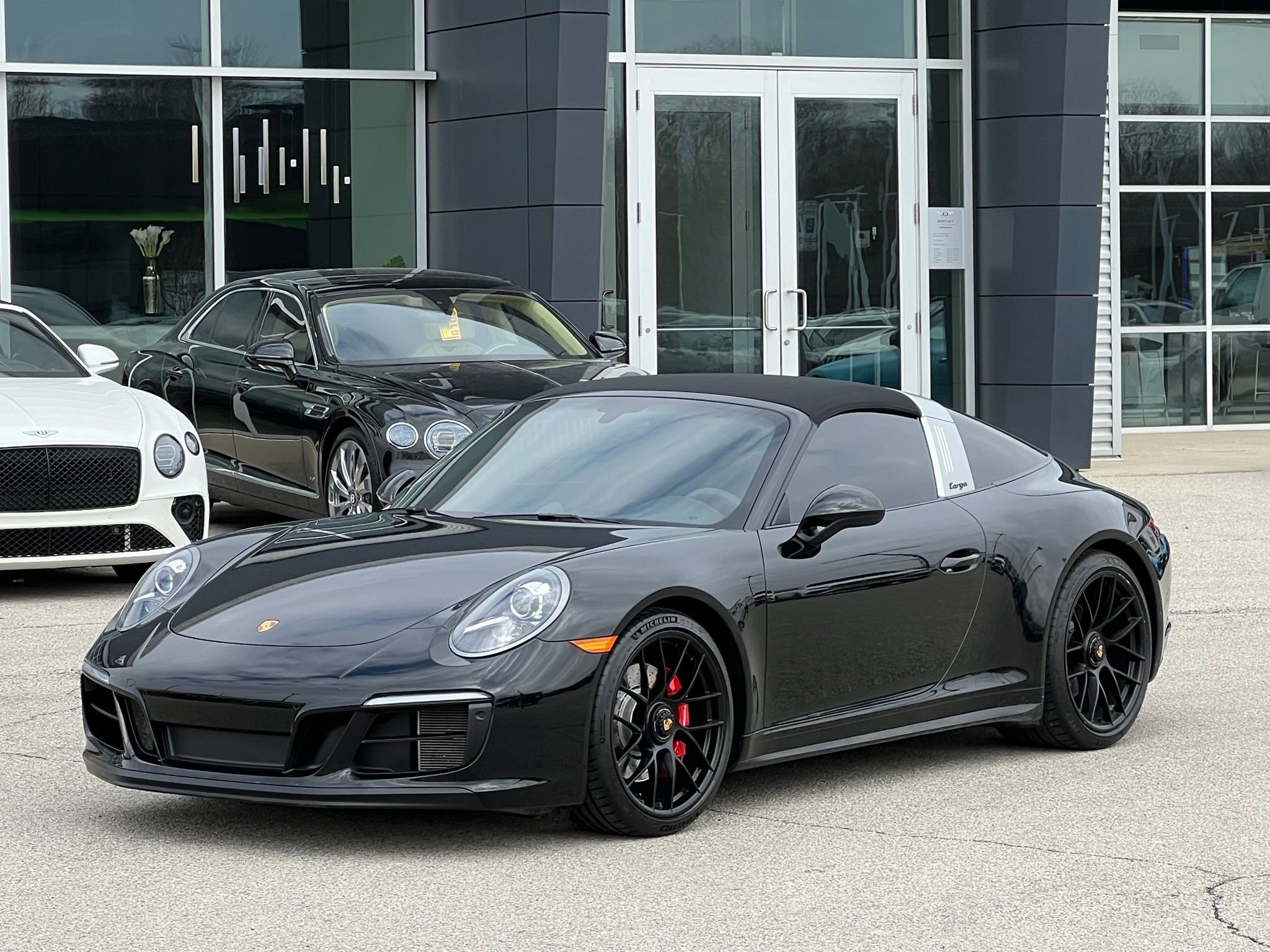 Used 2019 Porsche 911 Targa 4S AWD/4WD image 10