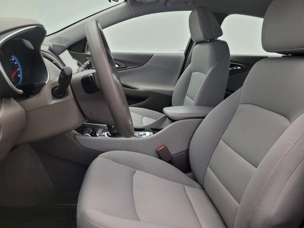 Used 2023 Chevrolet Malibu LS FWD image 17