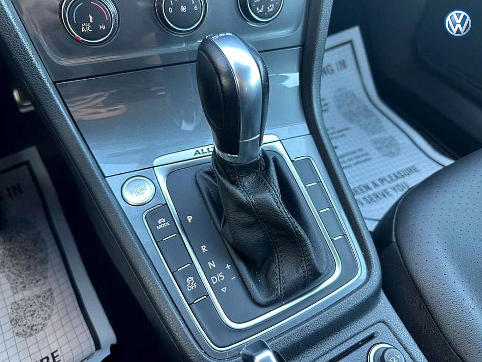 Used 2017 Volkswagen Golf Alltrack SE image 22
