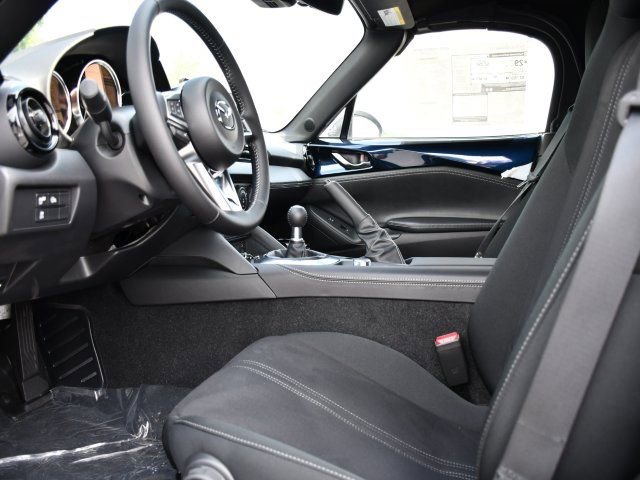 New 2026 MAZDA MX-5 Miata Club w/ Weather Package RWD image 13