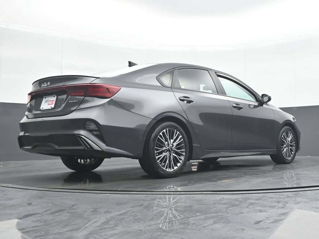 Used 2023 Kia Forte GT-Line w/ GT-Line Premium Package FWD image 31