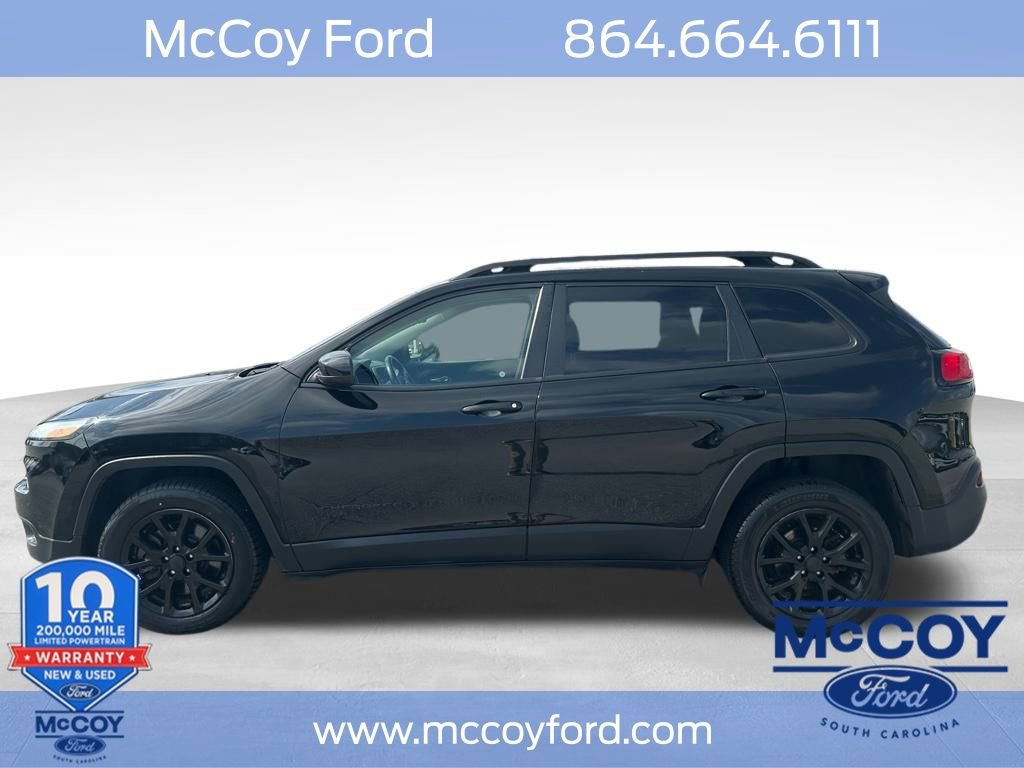 Used 2018 Jeep Cherokee Latitude w/ Cold Weather Group image 1