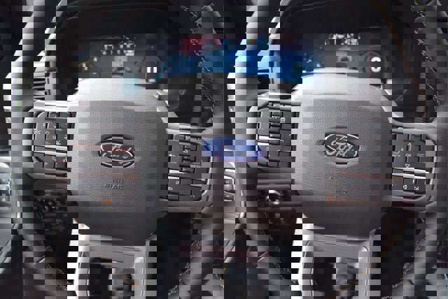 New 2025 Ford F150 Lariat w/ Equipment Group 502A High image 8