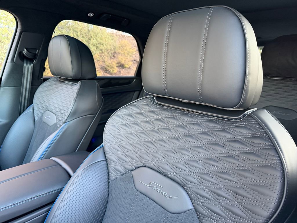 New 2026 Bentley Bentayga Speed image 33