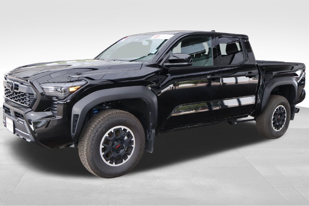 Certified 2026 Toyota Tacoma TRD Off-Road AWD/4WD image 13