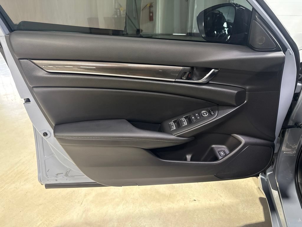 Used 2022 Honda Accord Sport image 26