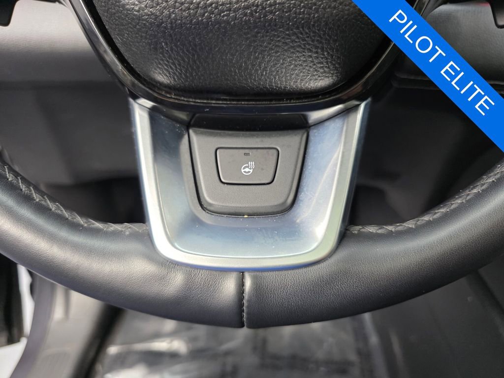 Used 2023 Honda Pilot Elite image 21