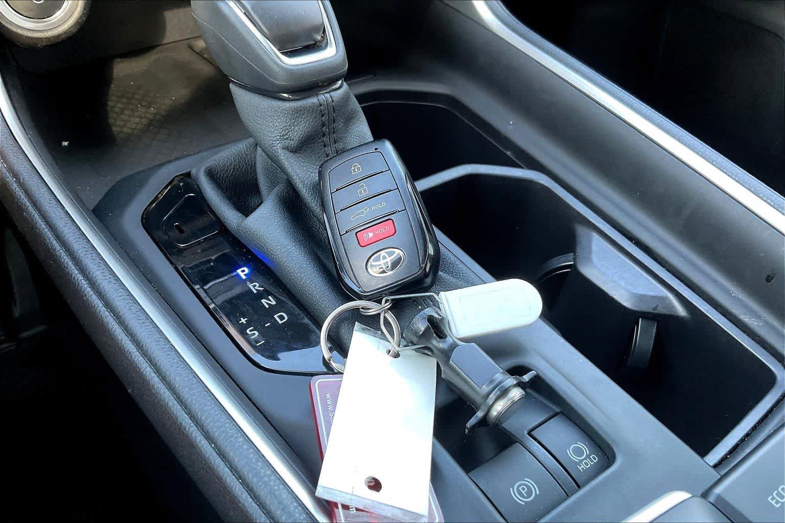Used 2025 Toyota Grand Highlander AWD Hybrid image 14