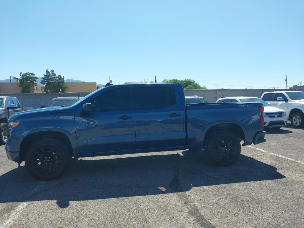 Used 2024 Chevrolet Silverado 1500 Custom w/ Turbomax Blackout Package AWD/4WD image 2
