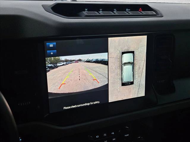 Used 2022 Ford Bronco Wildtrak image 14