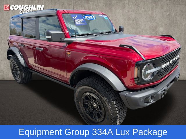 Used 2025 Ford Bronco Badlands image 11